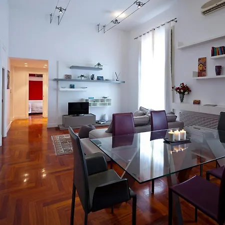 Elegant Apartment At Chiaia By Wonderful Italy Naples Exterior photo